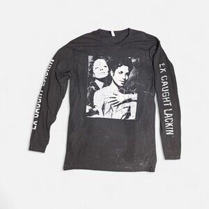 Y2K Style Grunge Goth Graphic Tee with Sleeve Print